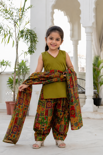 Girls Boho Ethnic Kurta Set