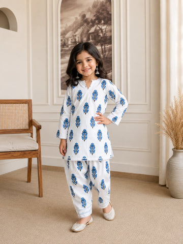 Girls Cotton Blend Kurta Salwar Outfit